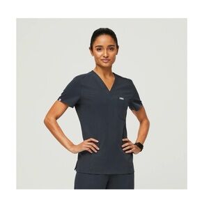 Like New Figs Scrub Set